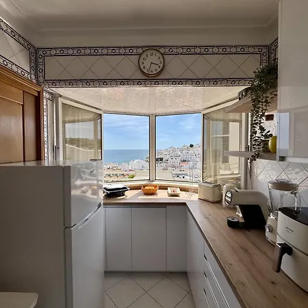 Amazing View 2 With Pool By Homing דירה